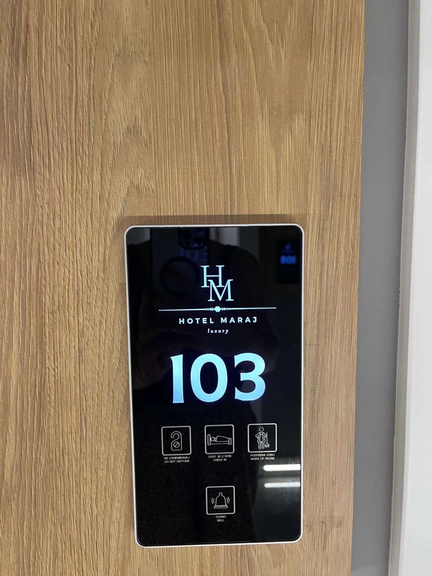 Hotel Maraj Ulcinj Zewnętrze zdjęcie