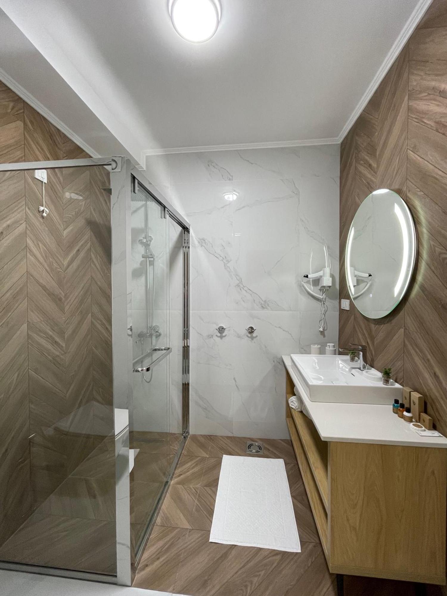 Hotel Maraj Ulcinj Zewnętrze zdjęcie