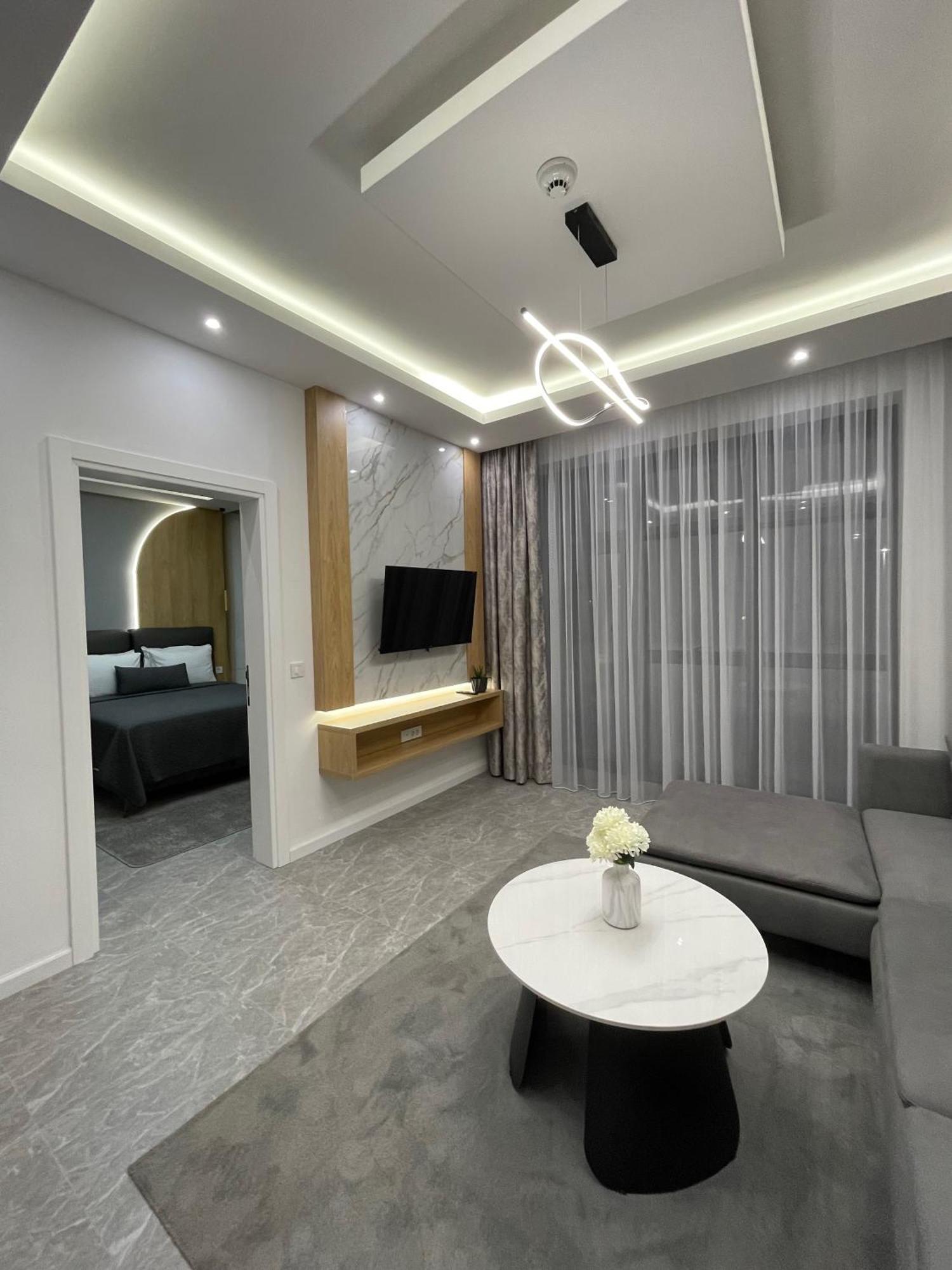 Hotel Maraj Ulcinj Zewnętrze zdjęcie